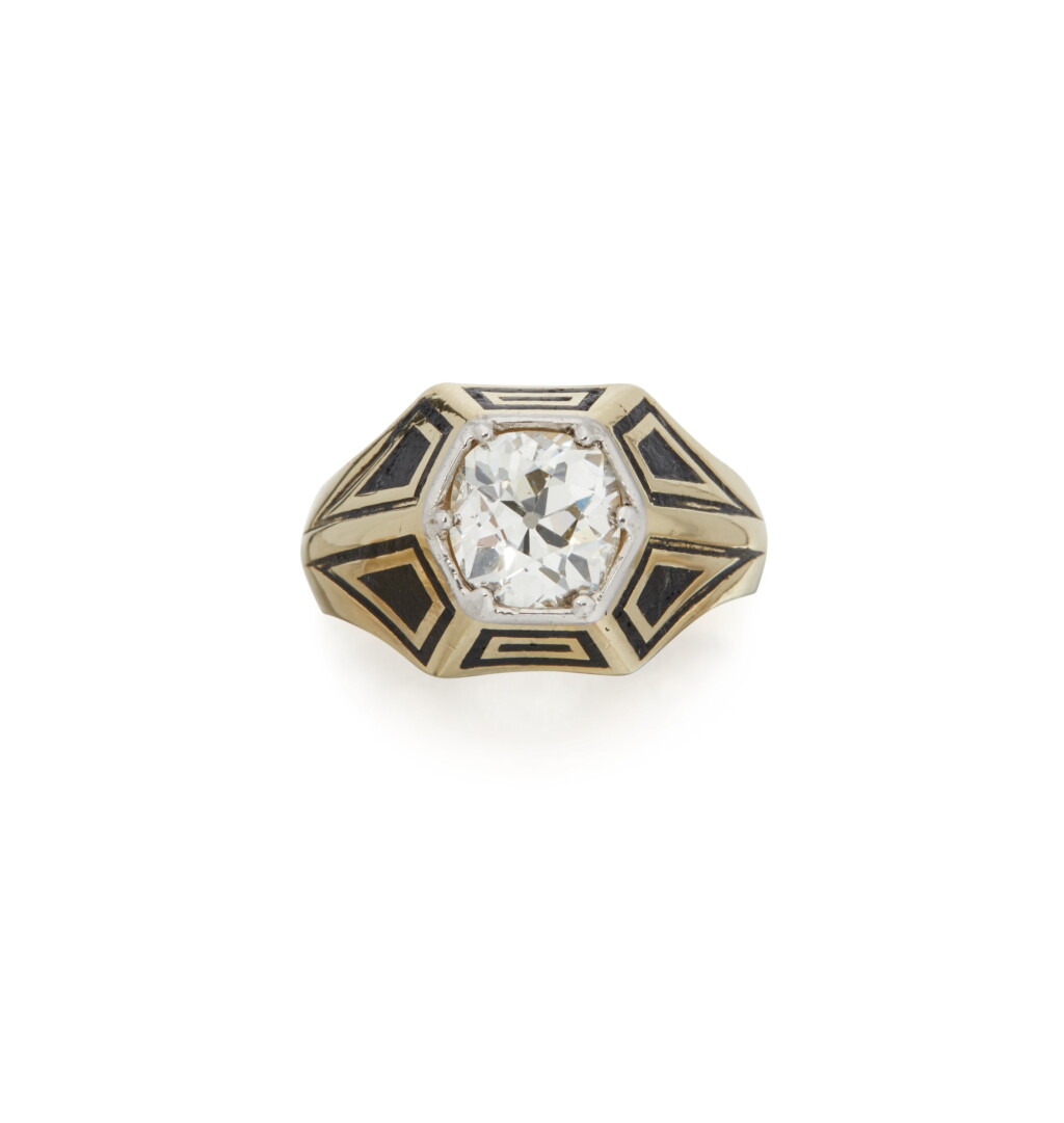 View full screen - View 1 of Lot 26. DIAMOND AND ENAMEL RING.