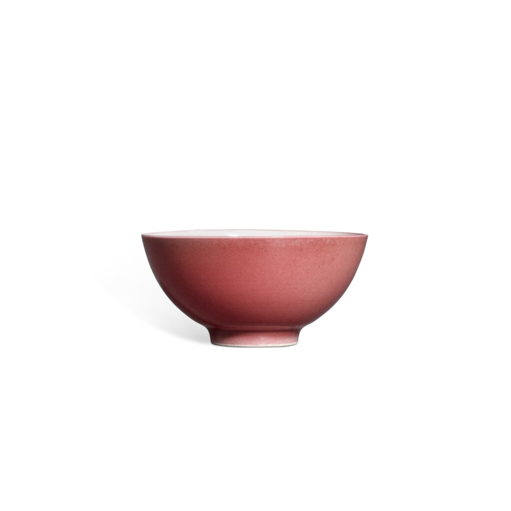 View full screen - View 1 of Lot 5554. A small red-glazed cup, Mark and period of Yongzheng | 清雍正 紅釉小盃 《大清雍正年製》款.