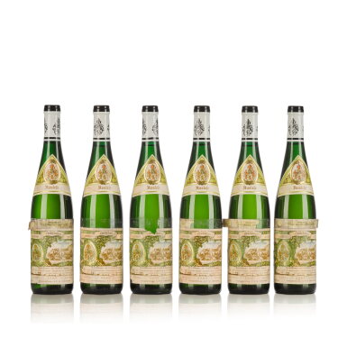 View full screen - View 1 of Lot 729. Maximin Grünhäuser Herrenberg Riesling Auslese 1989 C. von Schubert (10 BT).