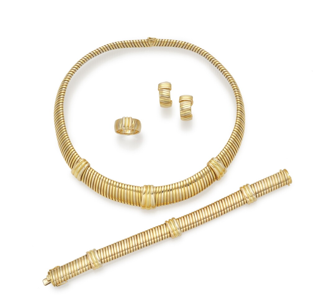 View full screen - View 1 of Lot 59. THREE-COLOR GOLD PARURE (PARURE IN ORO TRICOLORE) | CARTIER.