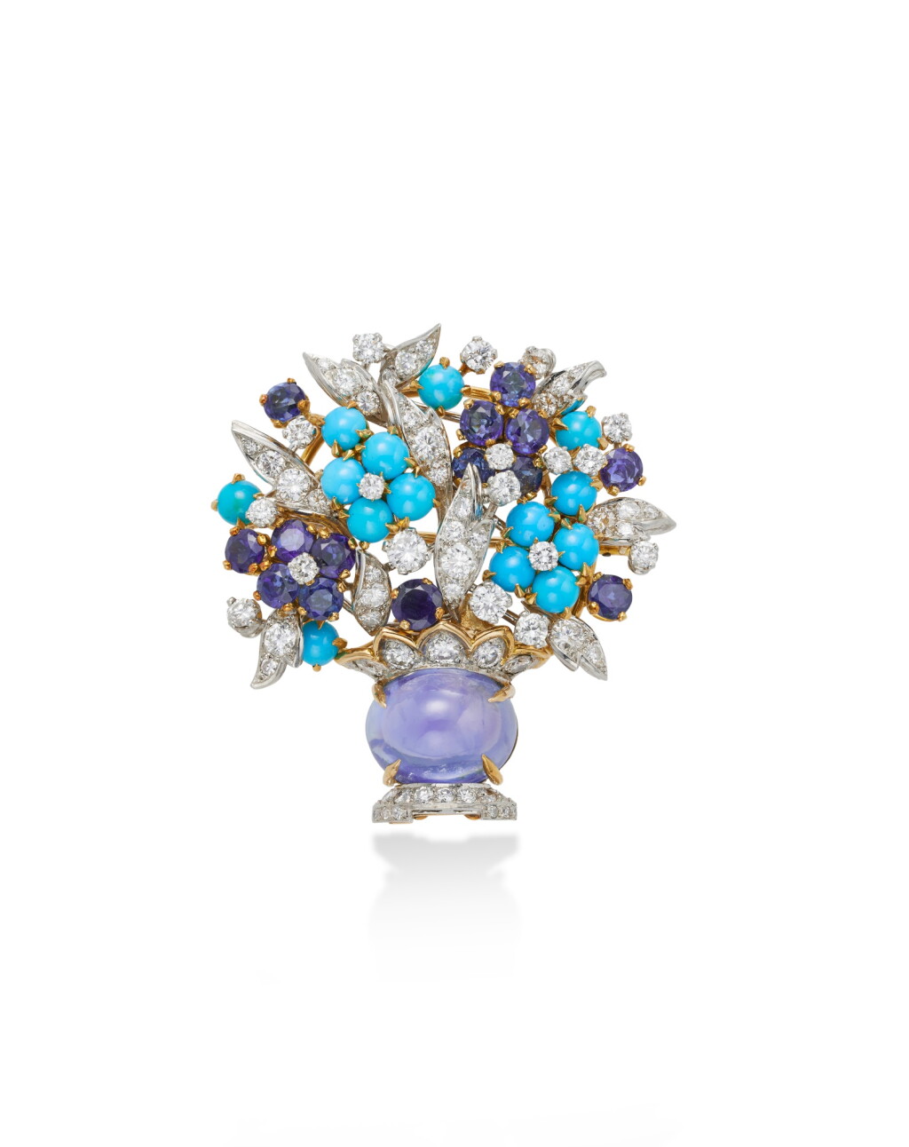 View full screen - View 1 of Lot 1930. Turquoise, Sapphire and Diamond Brooch | 寶格麗 | 綠松石 及 藍寶石 配 鑽石 胸針.