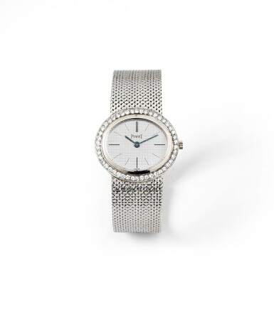 View full screen - View 1 of Lot 31. MONTRE BRACELET DE DAME DIAMANTS, PIAGET, VERS 1970 | LADY'S DIAMOND WRISTWATCH, PIAGET, 1970S.