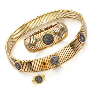View full screen - View 1 of Lot 6. Ancient coin necklace, bracelet and ring, ‘Monete’.