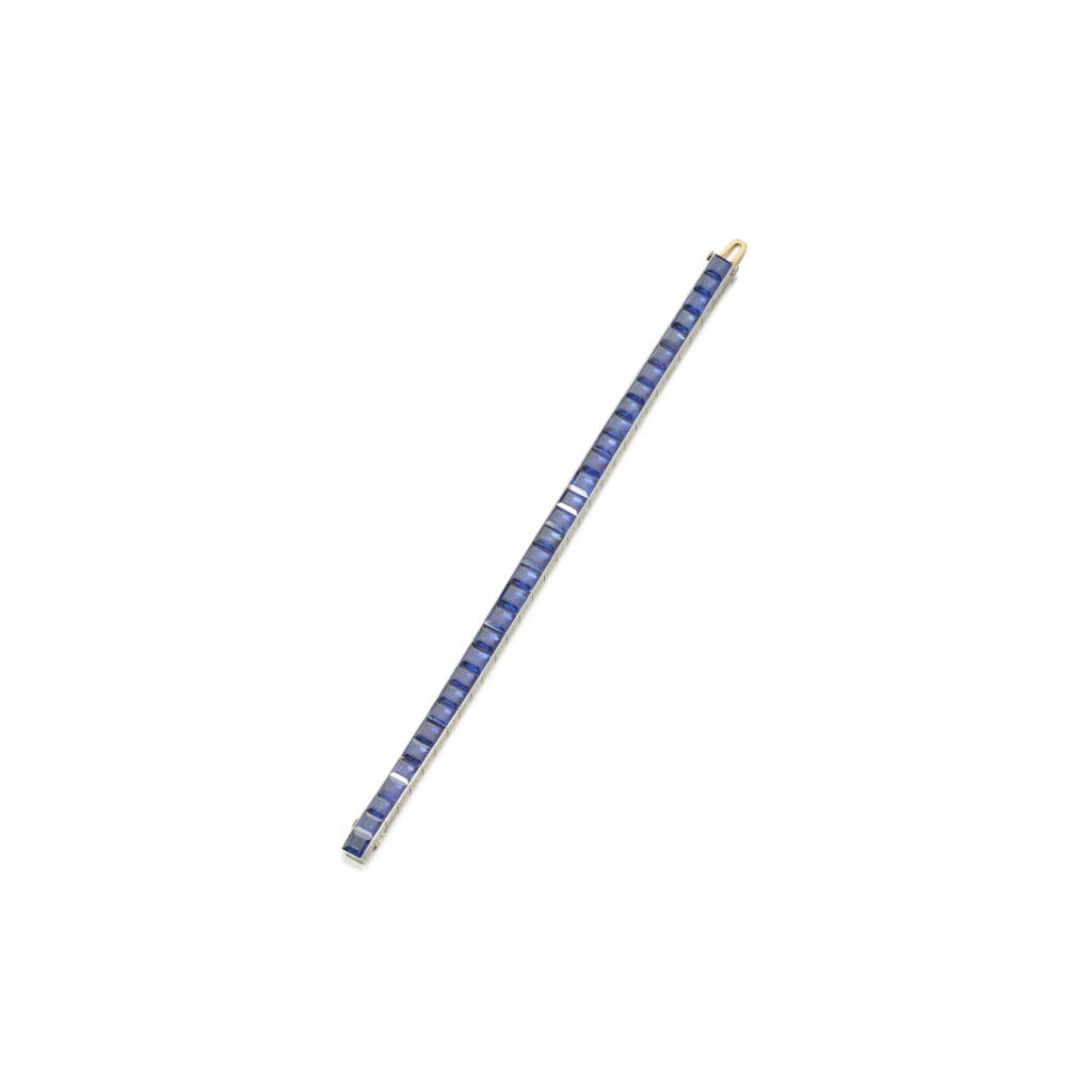 View full screen - View 1 of Lot 1062. Sapphire bracelet, 1920s.