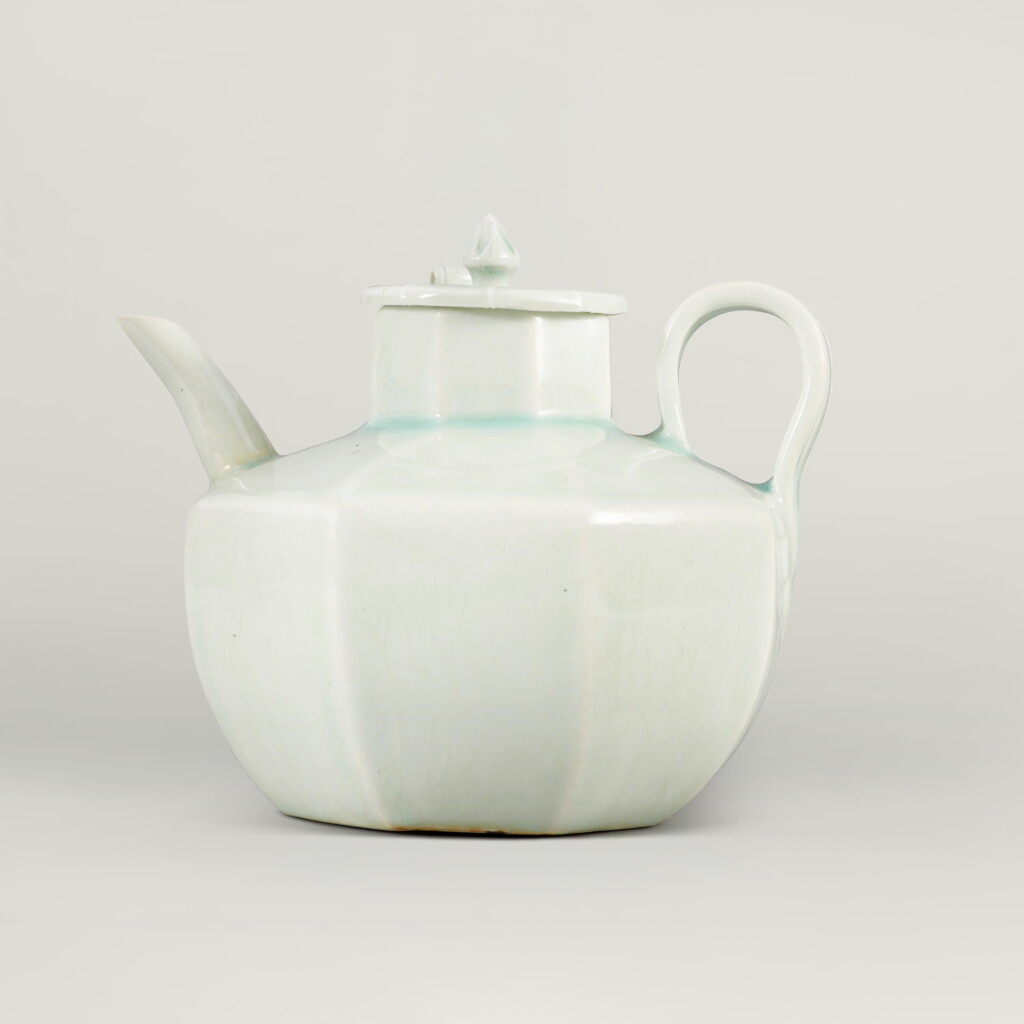 View full screen - View 1 of Lot 136. A Qingbai faceted ewer and cover, Southern Song dynasty .