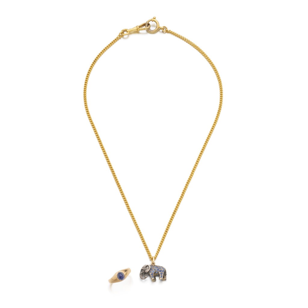 View full screen - View 1 of Lot 1141. Sapphire ring and a sapphire pendant, 1920s.