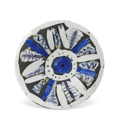 View full screen - View 1 of Lot 151. PABLO PICASSO | MOTIFS NO. 66 (A. R. 472).