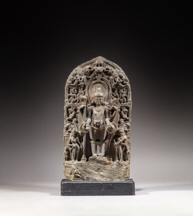 View full screen - View 1 of Lot 61. A black stone stele depicting Vishnu, Eastern India, Pala period, 12th century | 東印度 帕拉王朝 十二世紀 黑石碑毗濕奴.