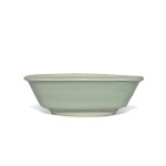 A 'Longquan' celadon-glazed washer, Southern Song dynasty | 南宋 龍泉窰青釉洗