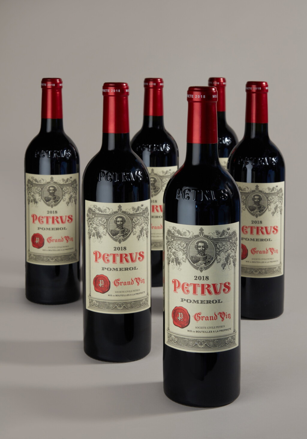 View full screen - View 1 of Lot 587. Petrus 2018 (6 BT).