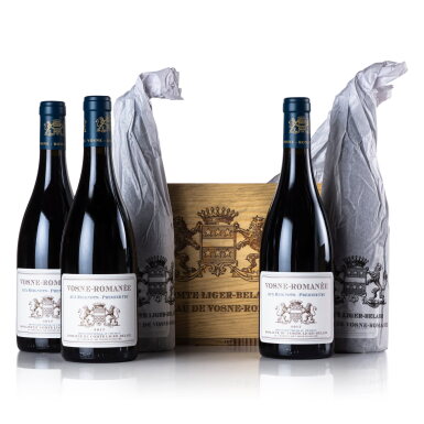 View full screen - View 1 of Lot 45. Vosne Romanée, Aux Reignots 2017 Domaine du Comte Liger-Belair (6 BT).