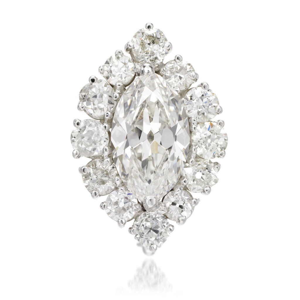 View full screen - View 1 of Lot 4. Diamond clasp.