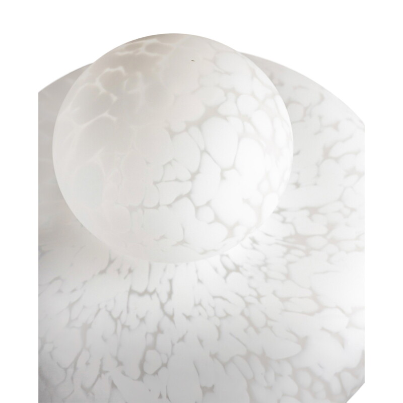 Cover image 0