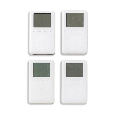 View full screen - View 1 of Lot 17. A set of four classic Apple iPods, 3rd generation, 30 Go.