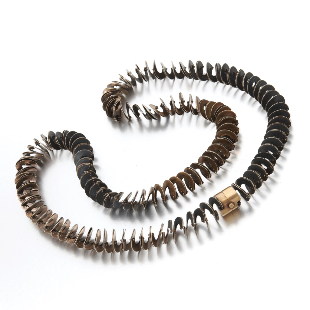 View full screen - View 1 of Lot 228. Reveane, Necklace (Reveane, Collana).
