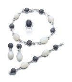 MOONSTONE AND DIAMOND PARURE