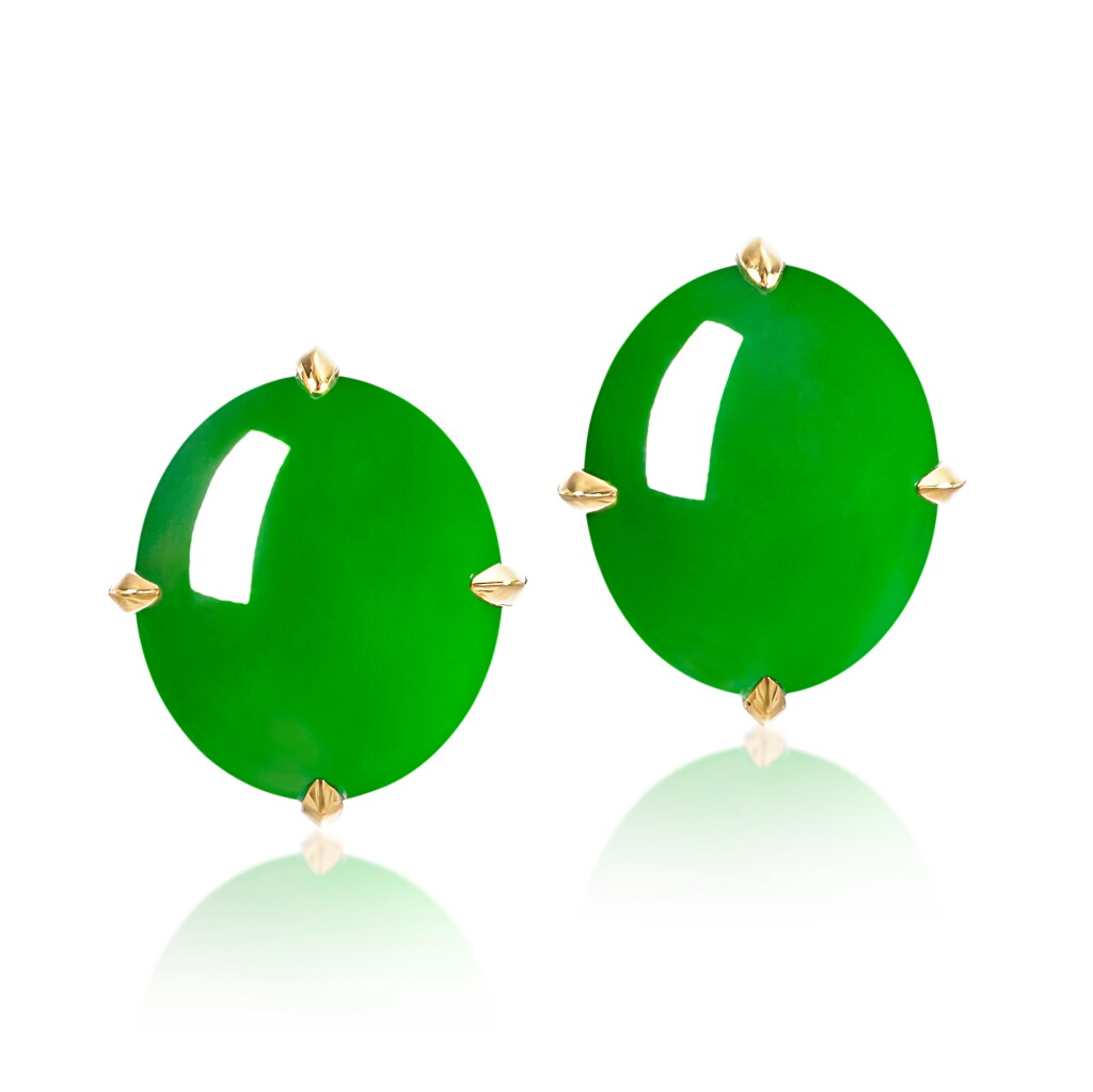 View full screen - View 1 of Lot 1718. Pair of Jadeite Earrings | 天然翡翠 耳環一對.
