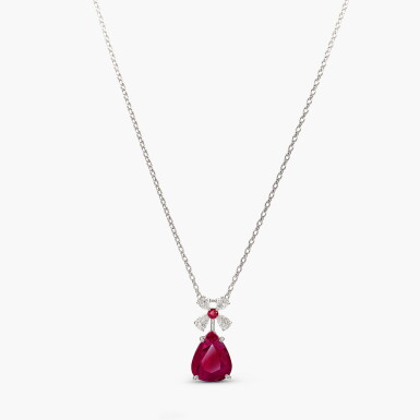 View full screen - View 1 of Lot 1469. Ruby and Diamond Pendant | 5.73 克拉 天然「緬甸」未經加熱 紅寶石 配 鑽石 吊墜 項鏈.
