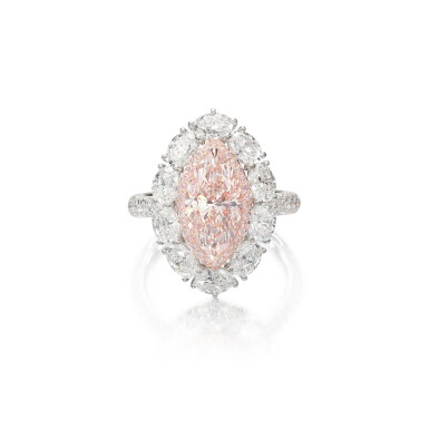 View full screen - View 1 of Lot 2882. Light Pinkish Brown Diamond and Diamond Ring | 2.01克拉 淡粉紅棕色鑽石 配 鑽石戒指.