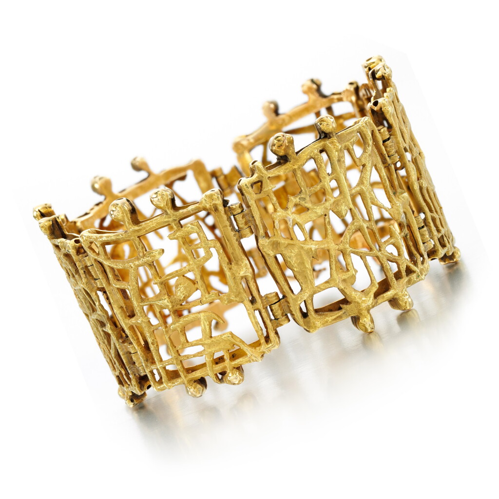 View full screen - View 1 of Lot 171. Bracelet.