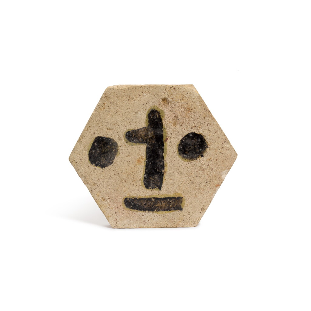 View full screen - View 1 of Lot 47. Tomette hexagonale (Visage).