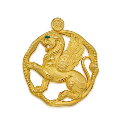View full screen - View 1 of Lot 376. Gold and Chalcedony 'Lion de Persepolis' Pendant.