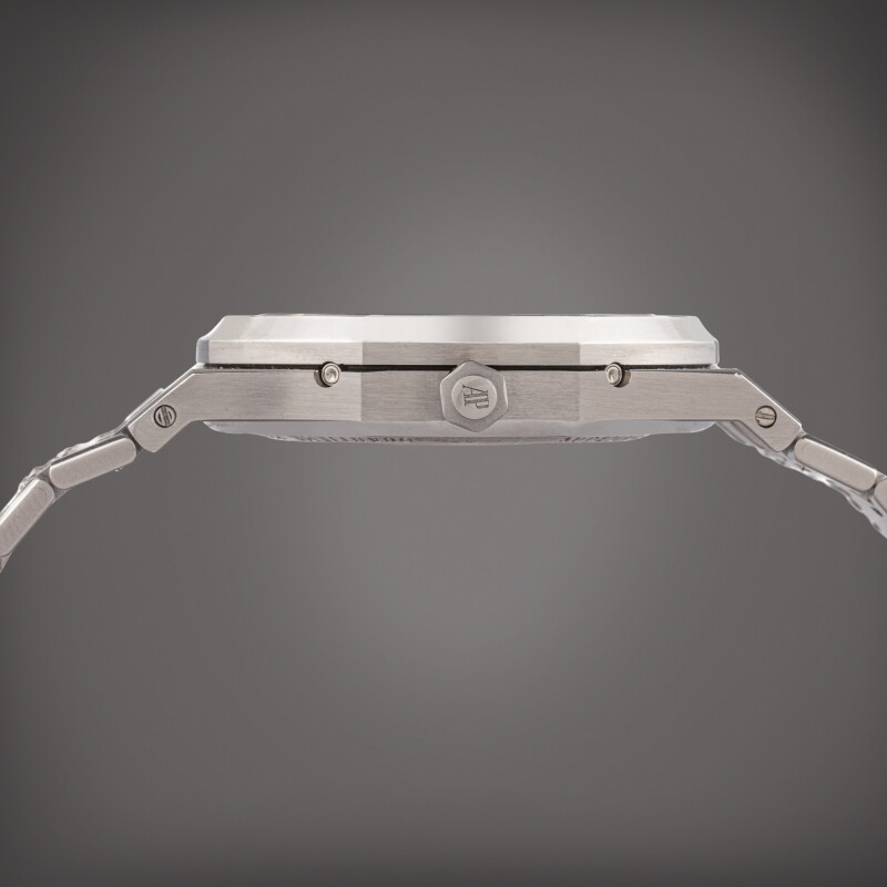 Cover image 0