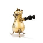 A silver-gilt coffee-pot, Charles Spriman, Paris, 1780-1781 | Verseuse en vermeil par Charles Spriman, Paris, 1780-1781