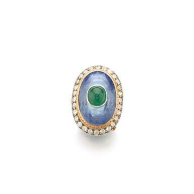 View full screen - View 1 of Lot 908. Emerald, sapphire and diamond ring.