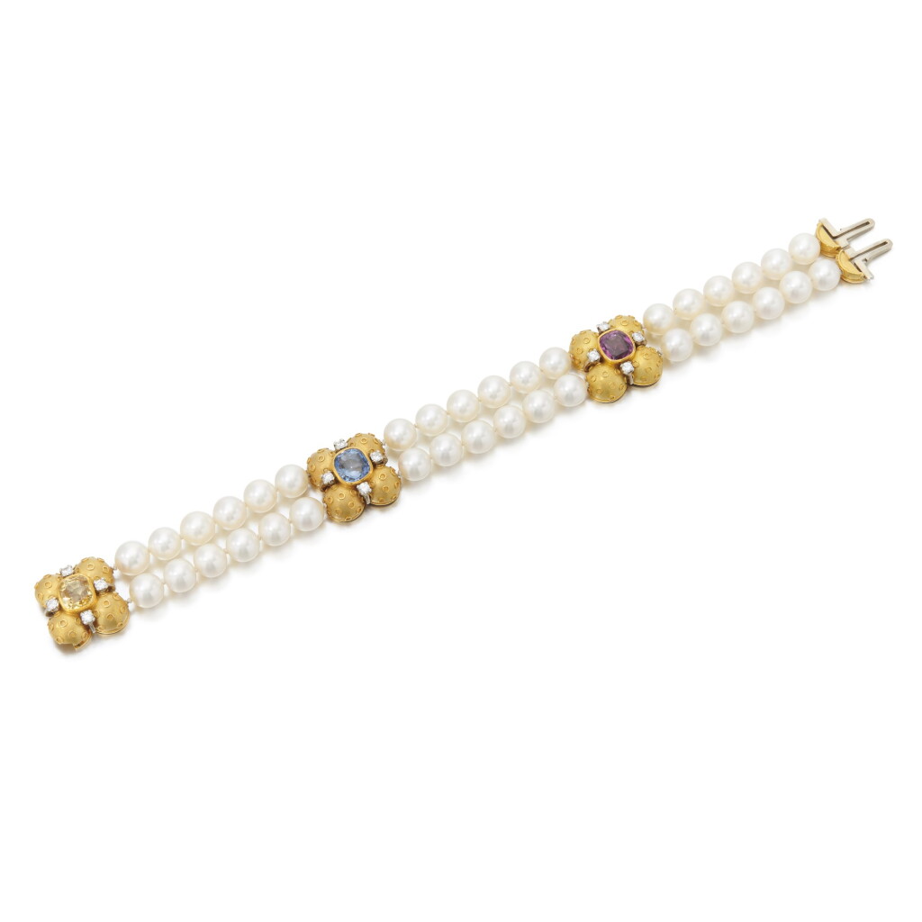 View full screen - View 1 of Lot 147. Cultured pearl, sapphire and diamond bracelet (Bracciale in perle coltivate, zaffiri e diamanti).