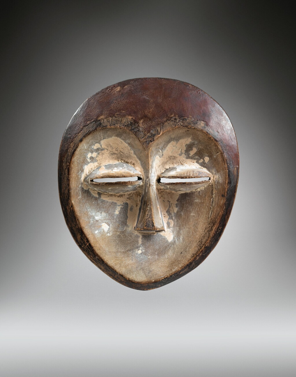 View full screen - View 1 of Lot 33. MASQUE, KWELE, GABON | KWELE MASK, GABON.