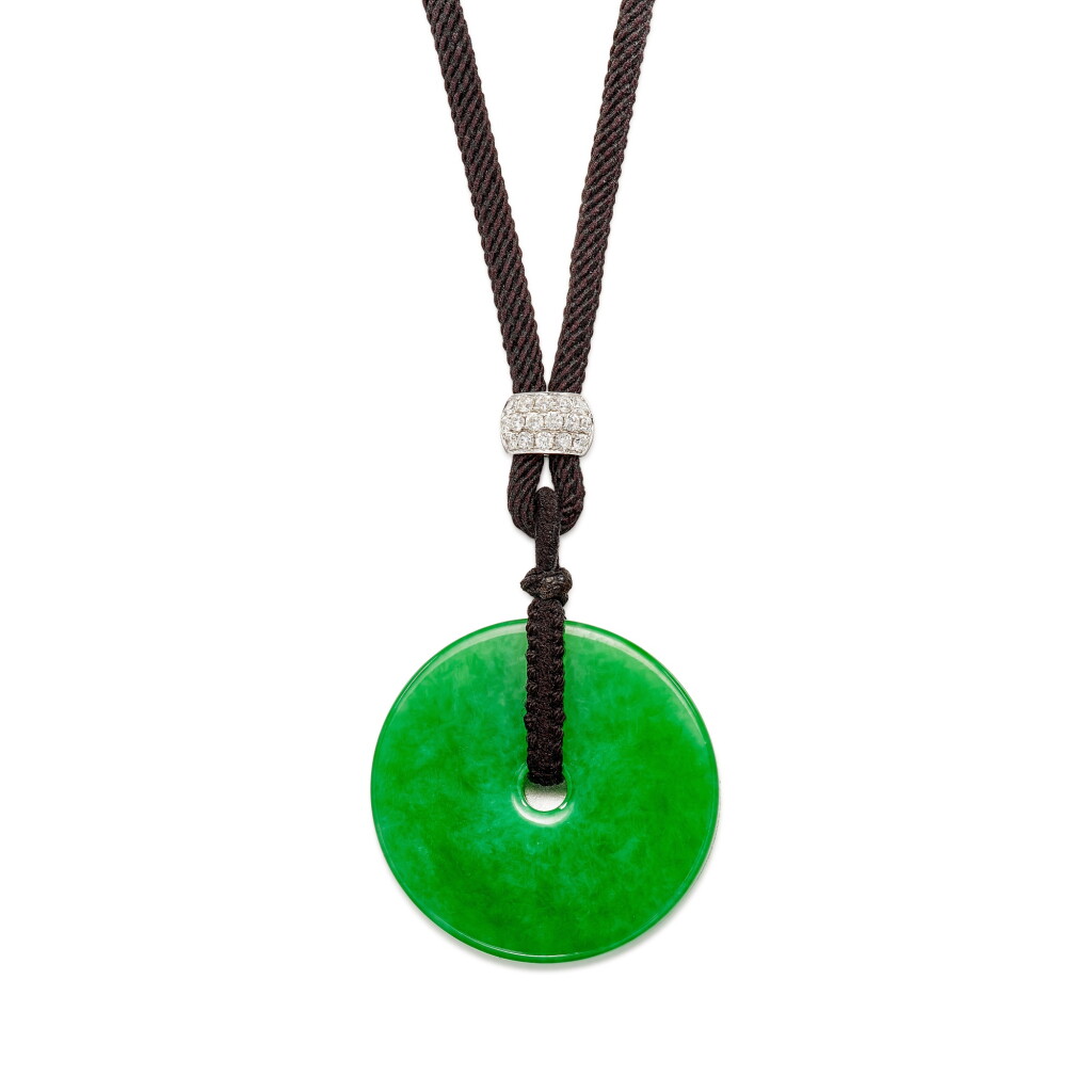 View full screen - View 1 of Lot 2740. Jadeite and Diamond Pendant Necklace | 天然翡翠 配 鑽石 項鏈.