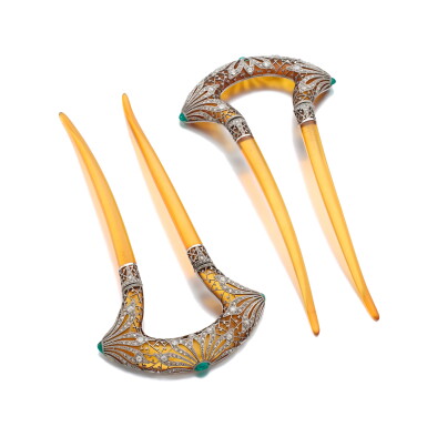 View full screen - View 1 of Lot 786. Pair of emerald, tortoiseshell and diamond haircombs.