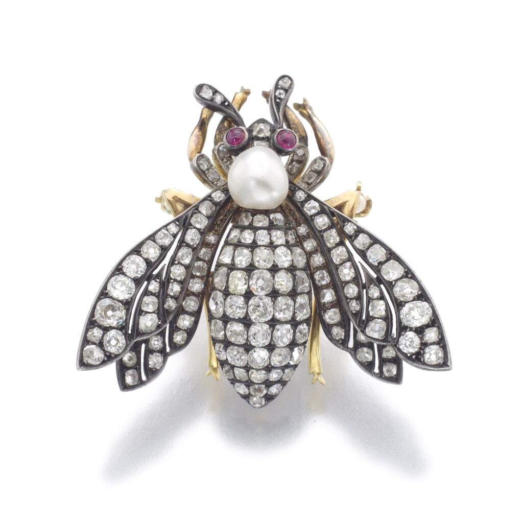 View full screen - View 1 of Lot 46. NATURAL PEARL AND DIAMOND BROOCH.