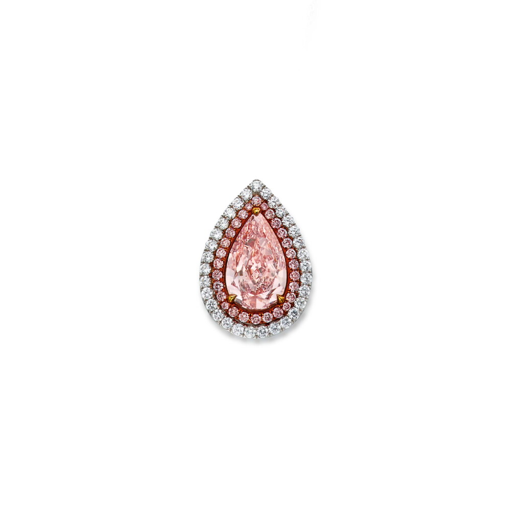 View full screen - View 1 of Lot 31. Fancy Pink Diamond, Colored Diamond and Diamond Pendant-Necklace 彩粉紅色鑽石配彩色鑽石及鑽石吊墜項鏈.