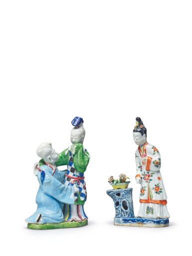 View full screen - View 1 of Lot 1927. TWO CHINESE FAMILLE-ROSE FIGURAL GROUPS, QING DYNASTY, QIANLONG PERIOD | 清乾隆 粉彩人物擺件兩件.