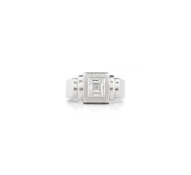 View full screen - View 1 of Lot 81. DEUX BAGUES | TWO RINGS.