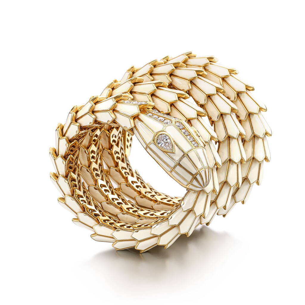 View full screen - View 1 of Lot 1860. 'Serpenti' Enamel and Diamond Bracelet | 寶格麗 | 'Serpenti' 琺瑯彩 配 鑽石 手鏈.