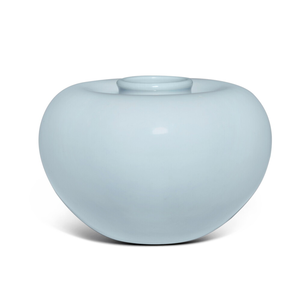 View full screen - View 1 of Lot 5. A fine and rare clair-de-lune-glazed apple-shaped jar, Mark and period of Kangxi | 清康熙 天藍釉蘋果尊 《大清康熙年製》款.