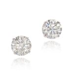 Pair of diamond ear studs