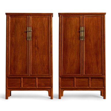 View full screen - View 1 of Lot 45. A PAIR OF HUANGHUALI ROUND-CORNER TAPERED CABINETS, YUANJIAOGUI MING DYNASTY, 17TH CENTURY | 明十七世紀 黃花梨有櫃膛圓角櫃成對.