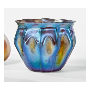 View full screen - View 1 of Lot 51. TIFFANY STUDIOS | VASE.