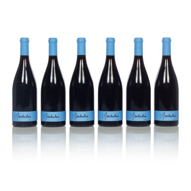 View full screen - View 1 of Lot 594. Gantenbein Pinot Noir 2015 (6 BT).