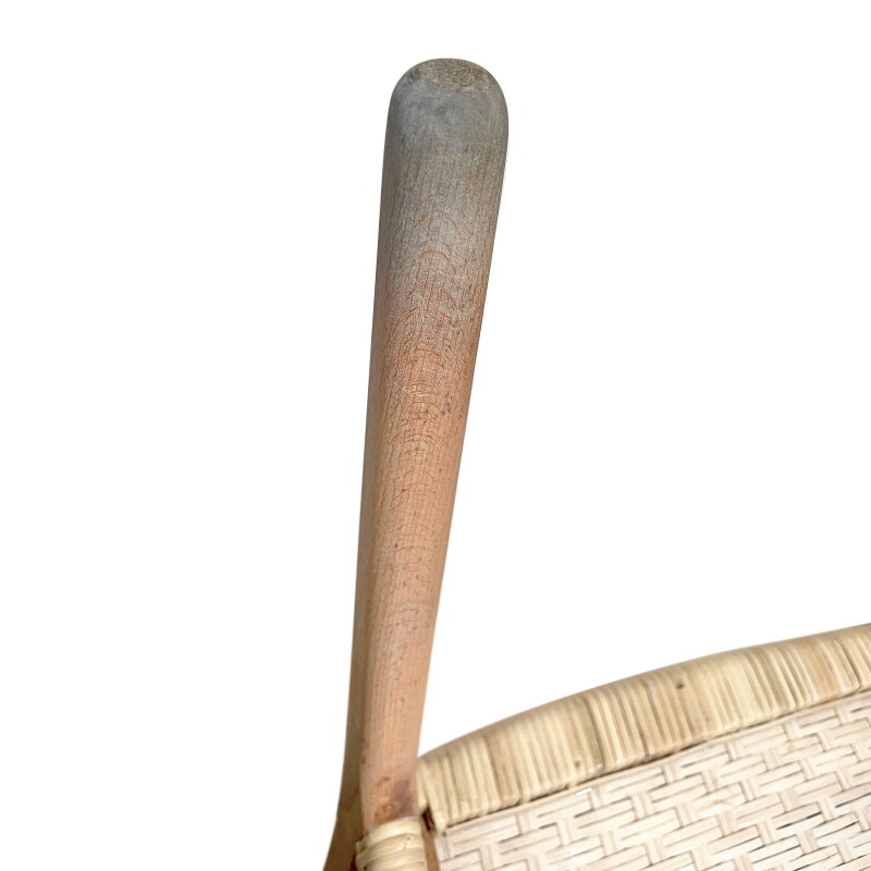 Cover image 0