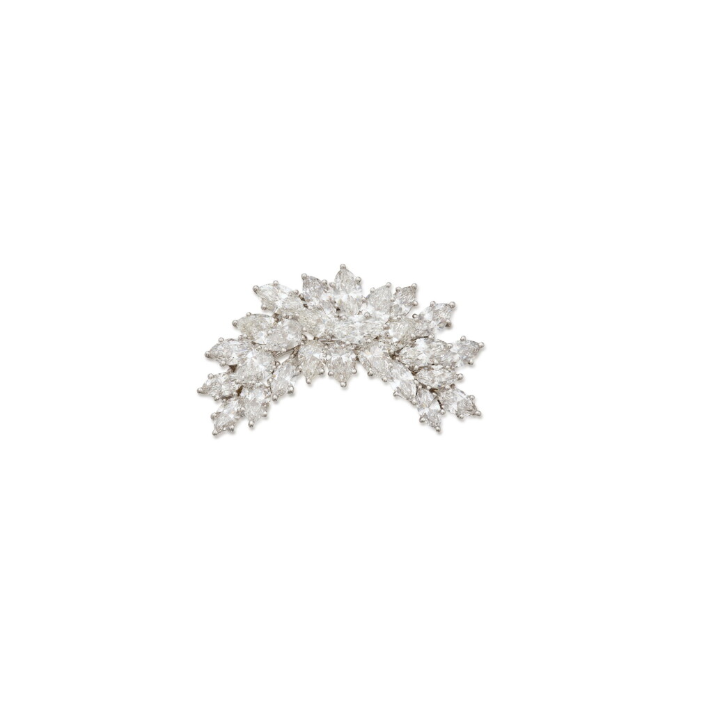 View full screen - View 1 of Lot 162. Diamond Brooch.