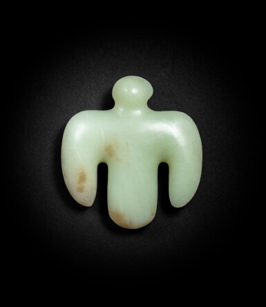 View full screen - View 1 of Lot 95. A rare large celadon jade bird-shaped ornament Neolithic period, Hongshan culture | 新石器時代 紅山文化青白玉鳥形珮.