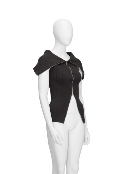 View full screen - View 1 of Lot 57. Martin Margiela, Fall-Winter 1998-1999 | Martin Margiela, Automne-Hiver 1998-1999.