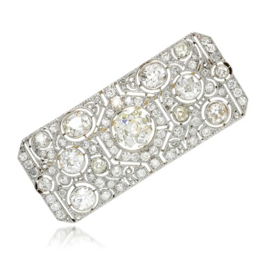 View full screen - View 1 of Lot 94. Diamond brooch, circa 1910.