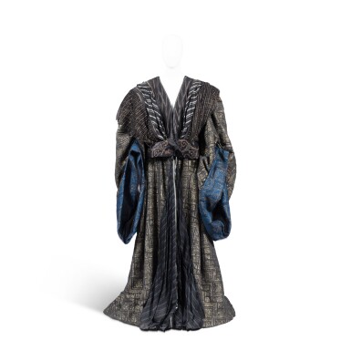 View full screen - View 1 of Lot 148. Costume d’Otello pour l'Opéra Otello porté par Placido Domingo.