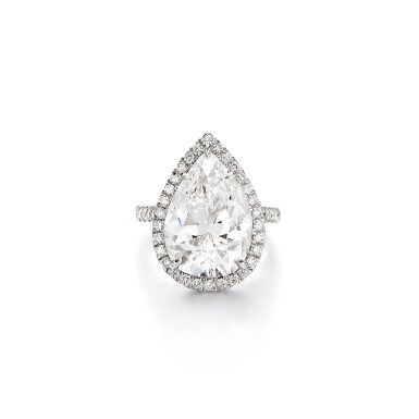 View full screen - View 1 of Lot 271. Diamond Ring | 9.56克拉 梨形 D色 鑽石 戒指.